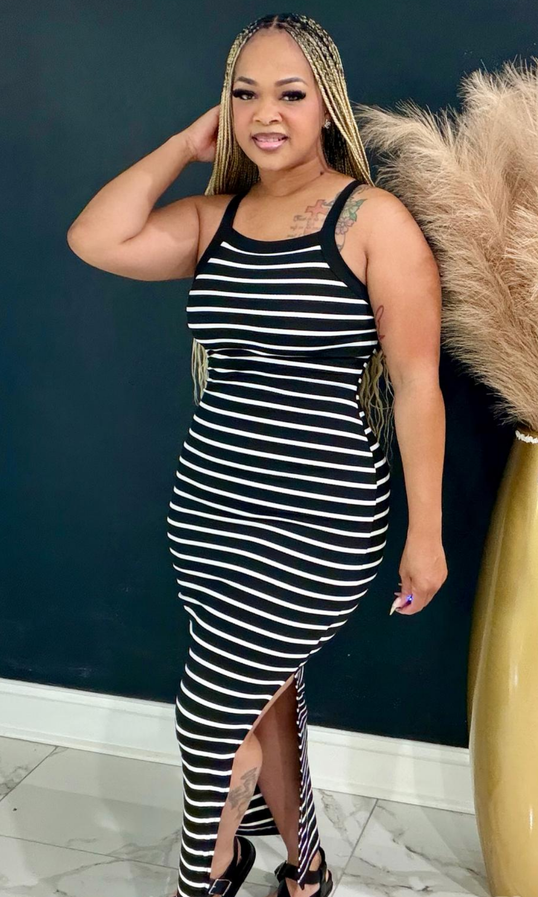 Black/White