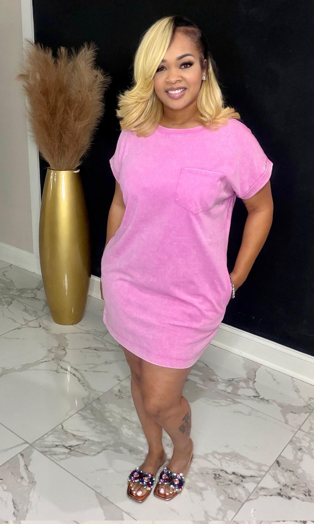 Pink Lemonade Lounge