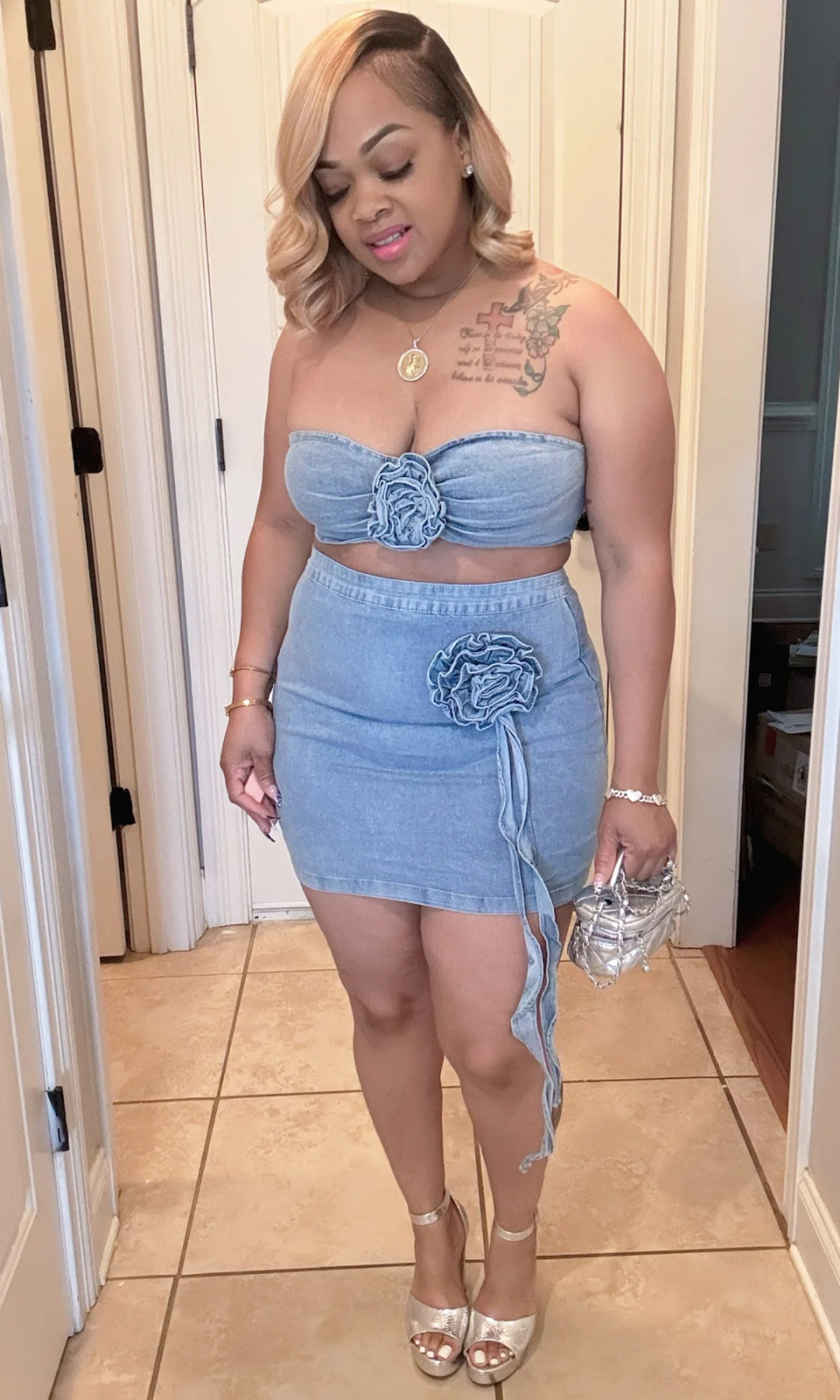 Rose’ Set side view – strapless bandeau top and mini skirt in denim