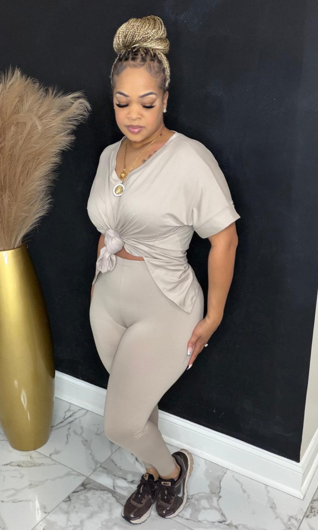 Front view of Basic Set Light Mocha two-piece set styled with sneakers.