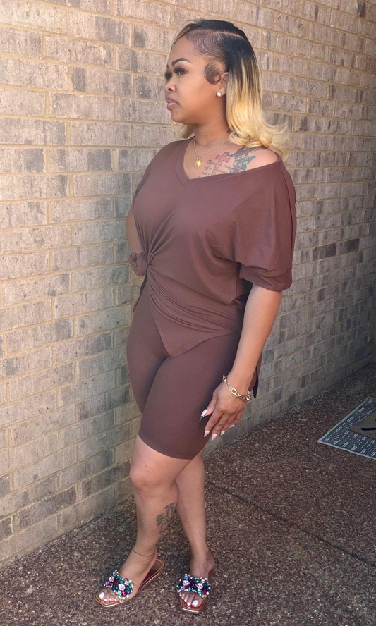 Brown Tuesday Set