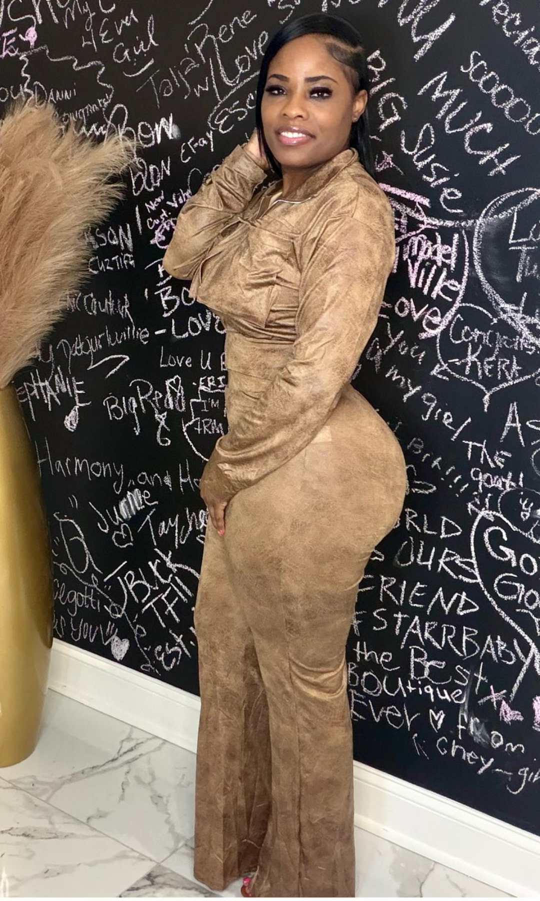 Side view of Cocoa Luxe Utility Pant Set highlighting curve-enhancing fit