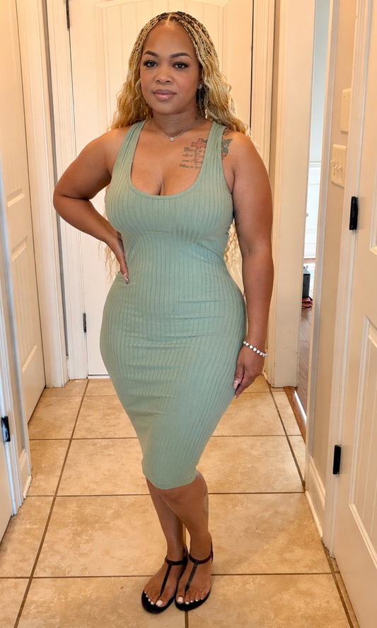 Green Bay Backslit bodycon dress