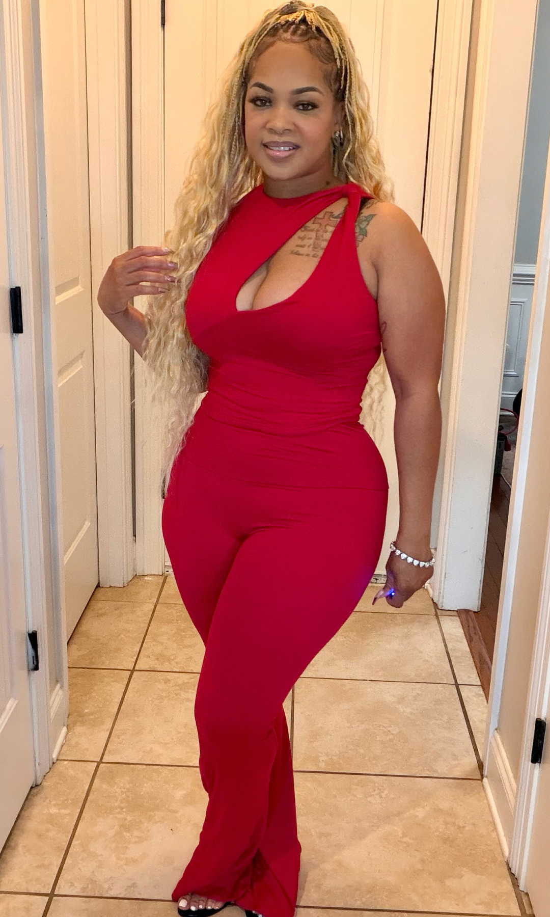 Hot girl red