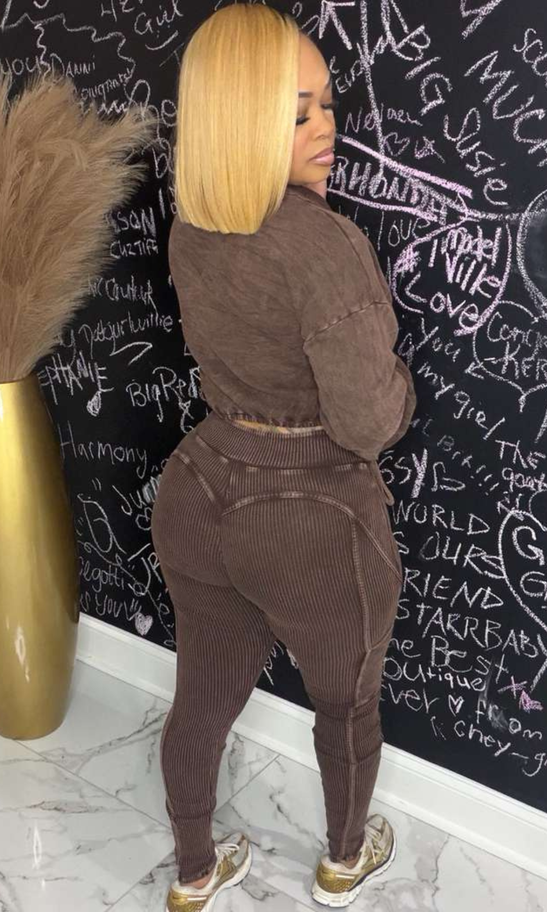 Mocha Muse Set brown ribbed leggings back view
